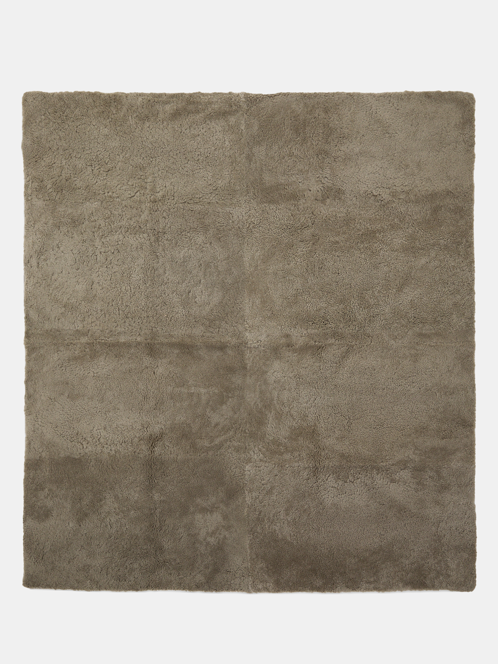 Ковер из натуральной овчины 1.8x2м MAISON DAVID 4037234, зелено-серый