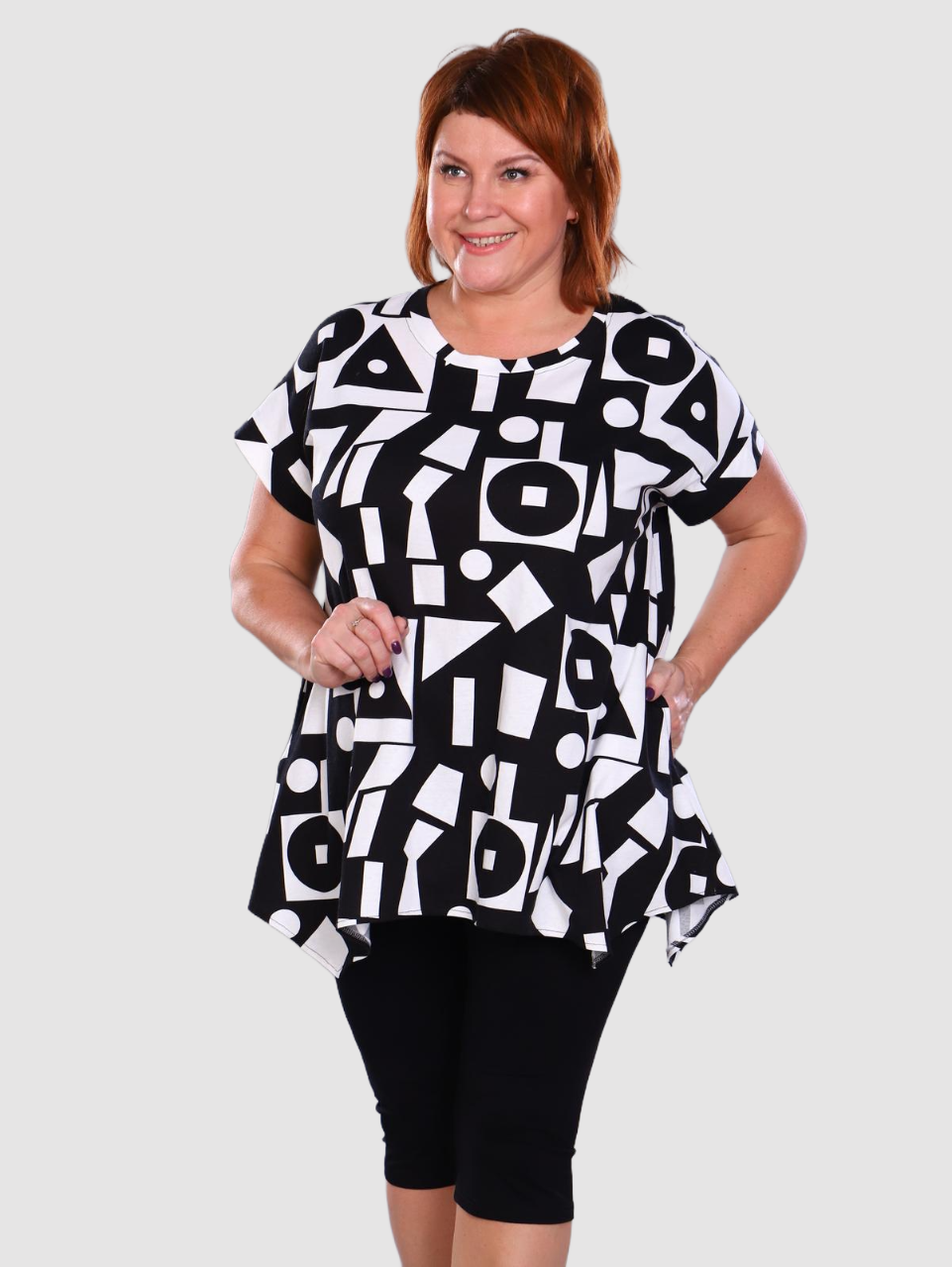 Илона - костюм черный