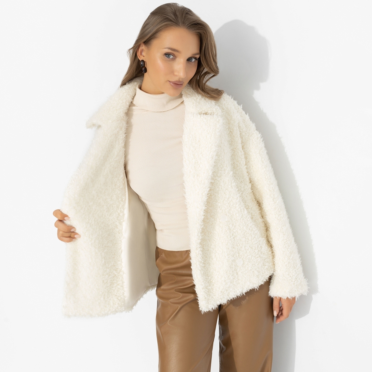 Полупальто на подкладе, Слишком заметна (белый шоколад, oversize, 42-48)