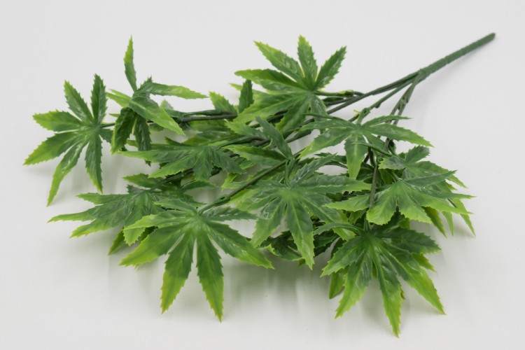 Две вот такие яркие каштановые веточки (высота 35 см., 5 ответвлений, пластмасса) 40576004946/1