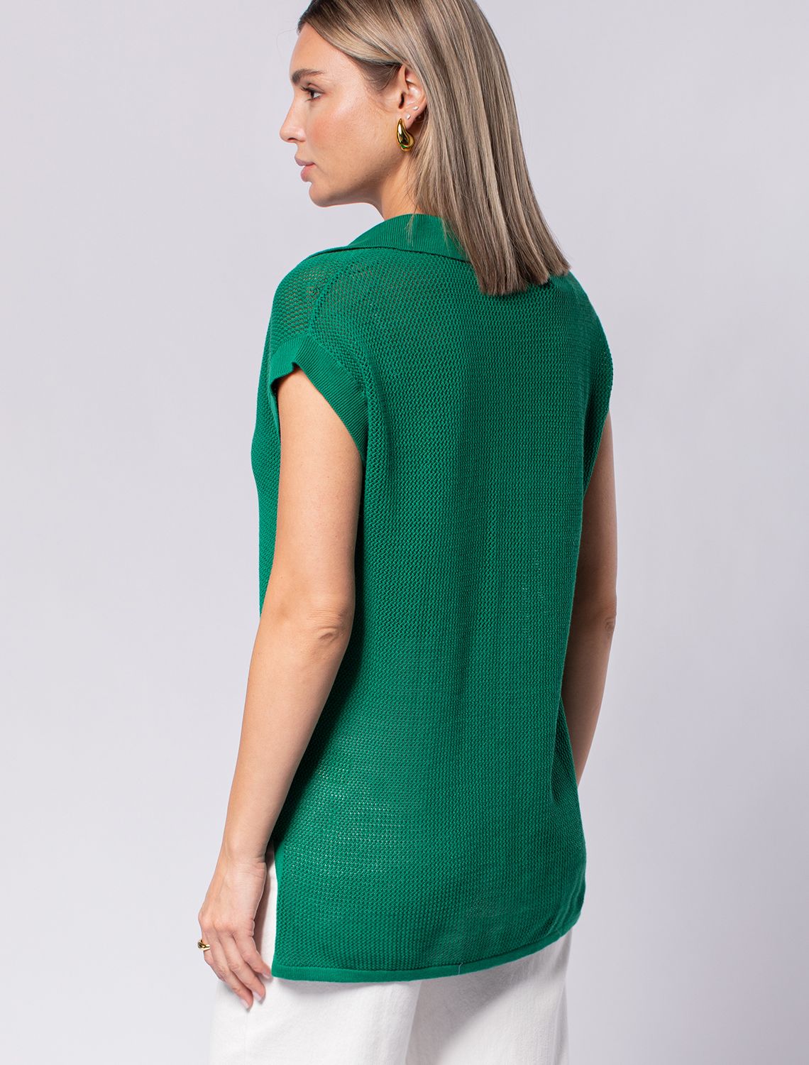 Летнее полупрозрачное поло тончайшей вязки