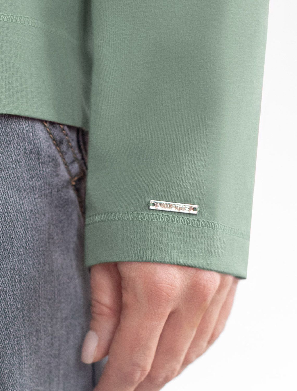 Лонгслив с принтом из премиального хлопка с эластаном