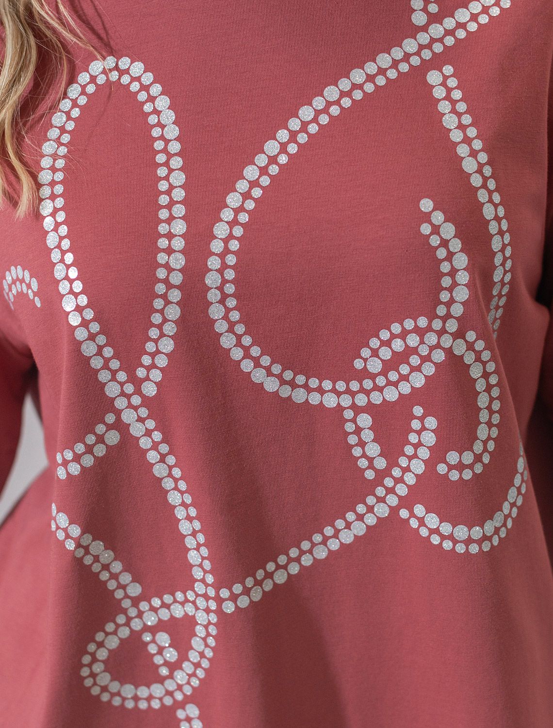 Свободная футболка с принтом из премиального хлопка с эластаном