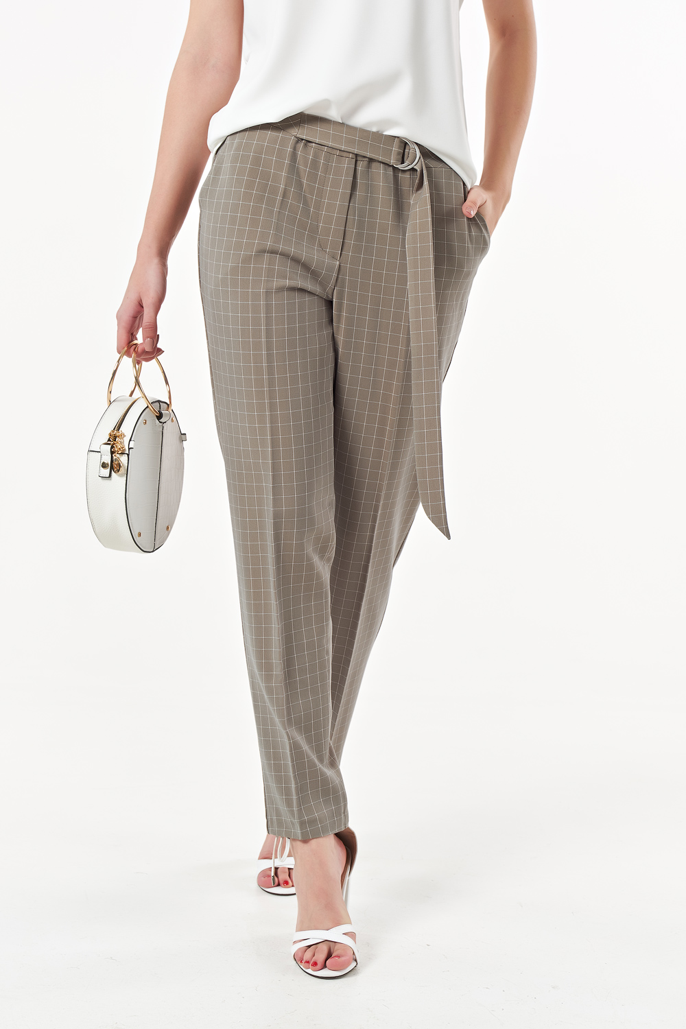 ст. цена2140руб.! Брюки летние зауженные к низу в клетку на зеленом