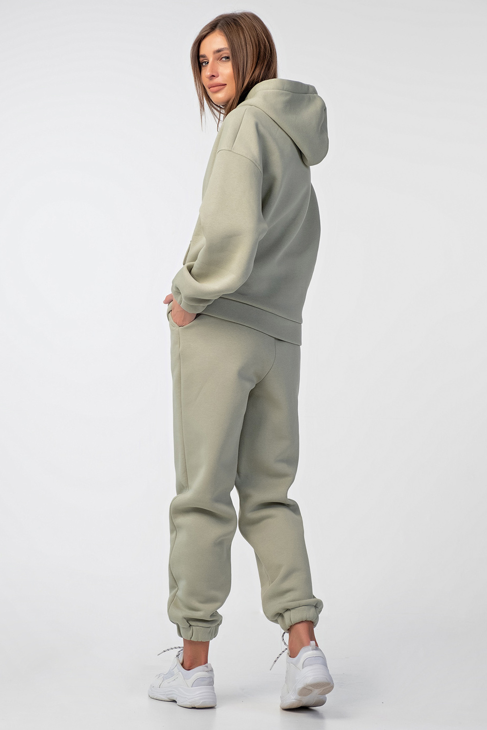 ст. цена4565руб.! Костюм зимний утепленный из футера с начесом зеленый