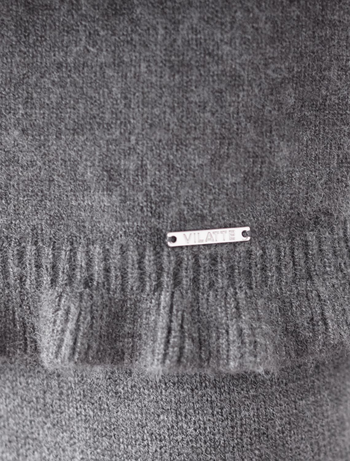 Ст.цена 2450р Кардиган из пряжи с кашемиром D31.149 темно-серый меланж