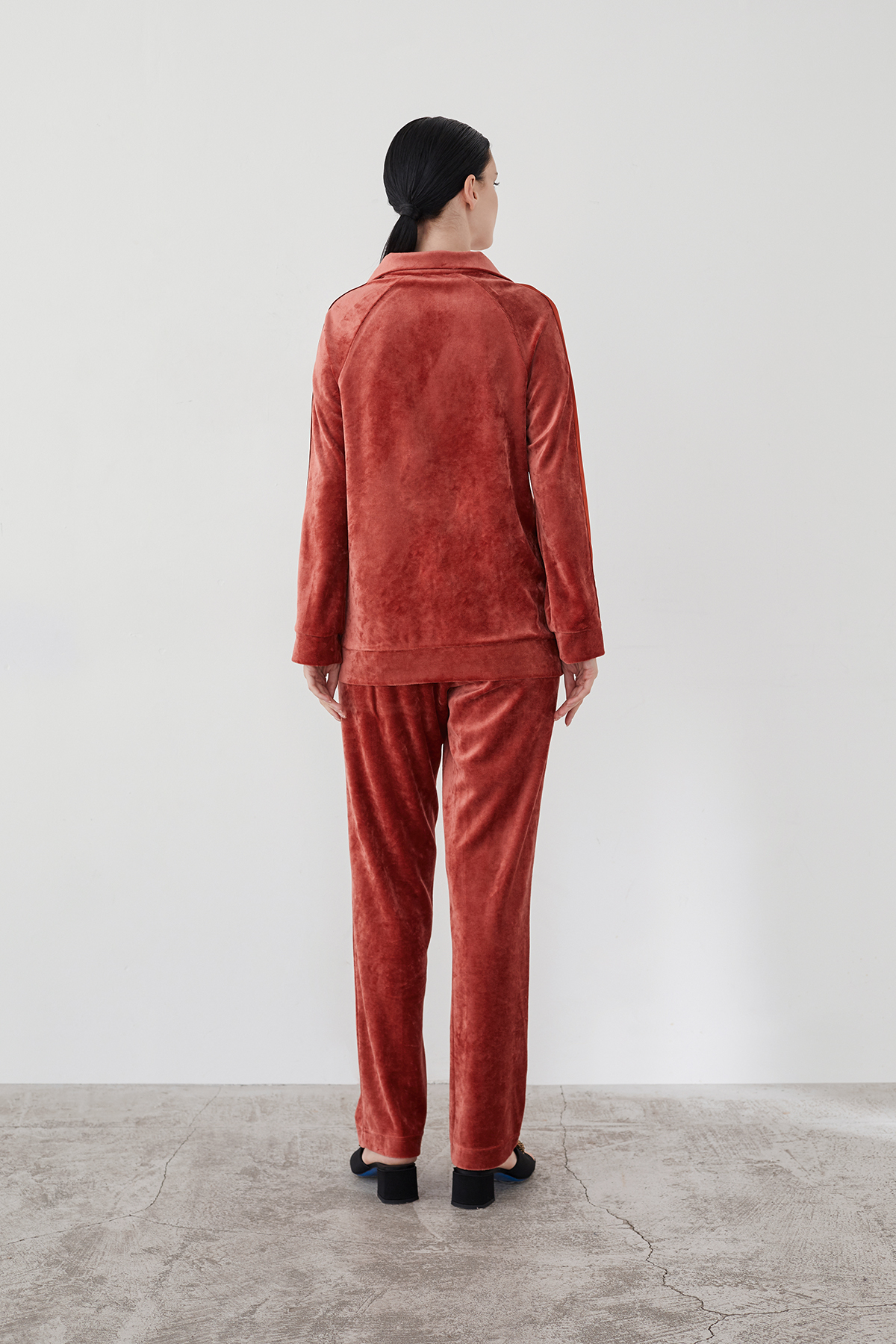 ОБЫЧНАЯ ЦЕНА 8660руб. 20466-2 Костюм женский - WINTER 2023-2024 (20466-2)