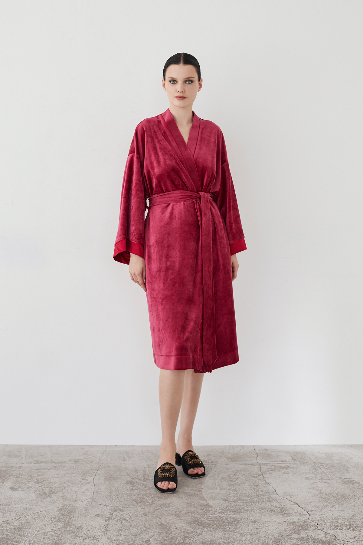 ОБЫЧНАЯ ЦЕНА 7450руб. 20467-1 Халат женский - WINTER 2023-2024 (20467-1)