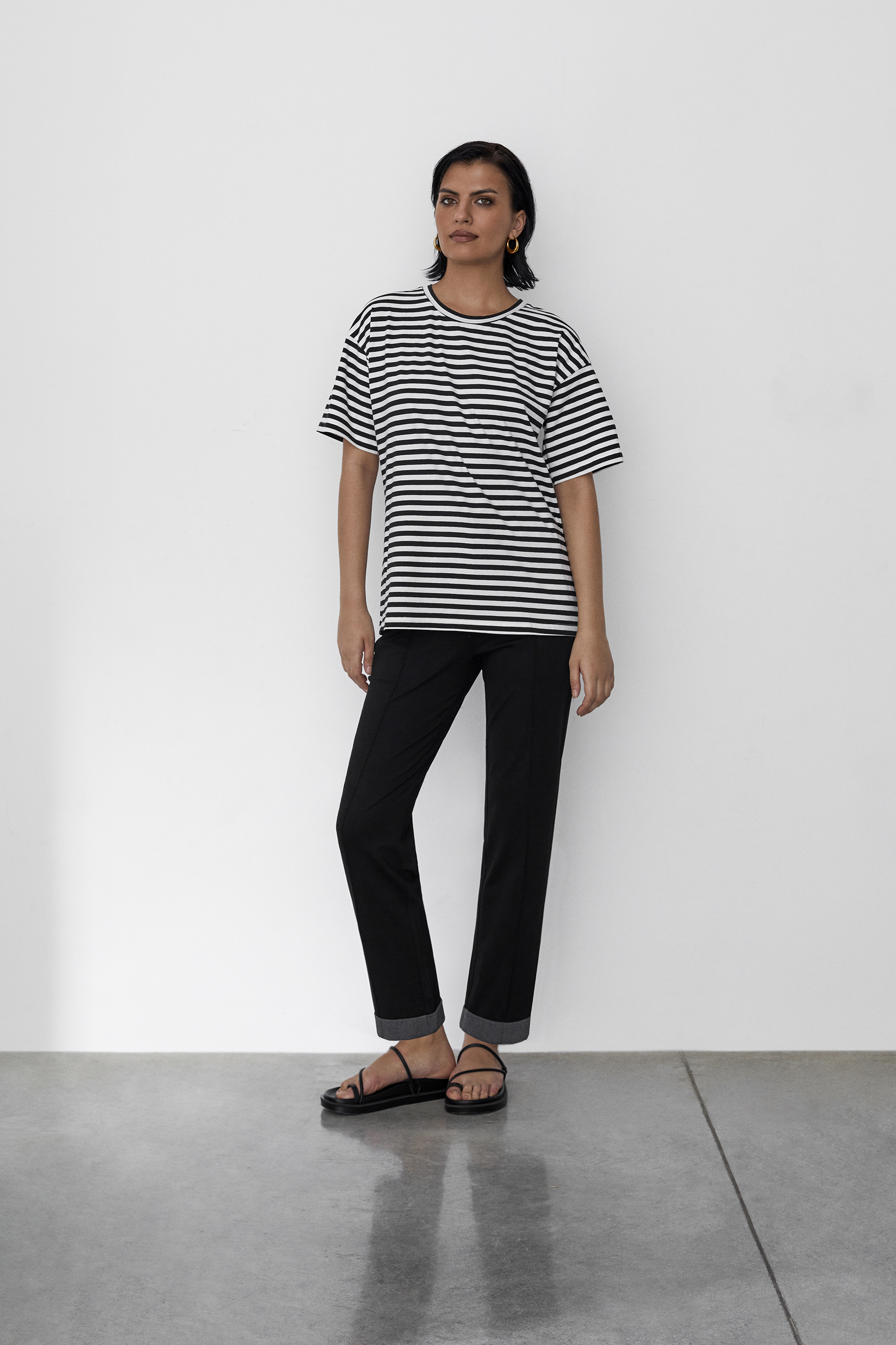 ОБЫЧНАЯ ЦЕНА 2450руб. 52125 Футболка женская - LAETE (52125)