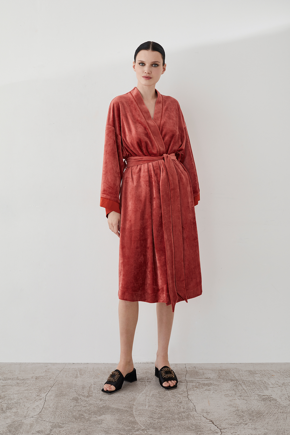 ОБЫЧНАЯ ЦЕНА 7450руб. 20467-2 Халат женский - WINTER 2023-2024 (20467-2)