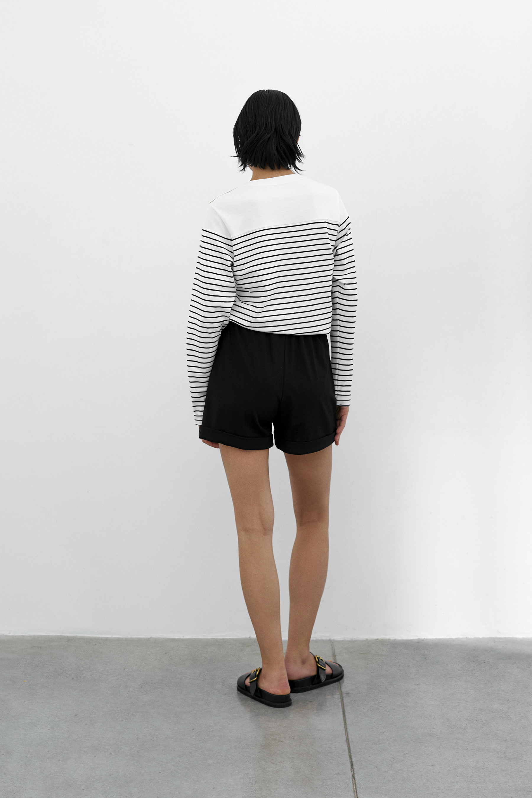 ОБЫЧНАЯ ЦЕНА 4900руб. 30542-2 Шорты женские - SUMMER 2024 (30542-2)