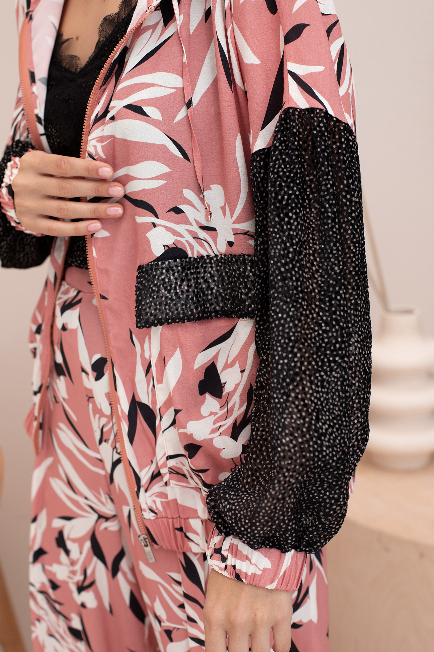 ОБЫЧНАЯ ЦЕНА 3190руб. 61699-2 Бомбер женский - SUMMER 2021 (61699-2)