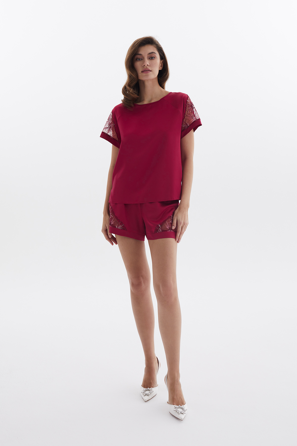 ОБЫЧНАЯ ЦЕНА 6400руб. 60560-2 Пижама с шортами женская - WINTER 2023-2024 (60560-2)