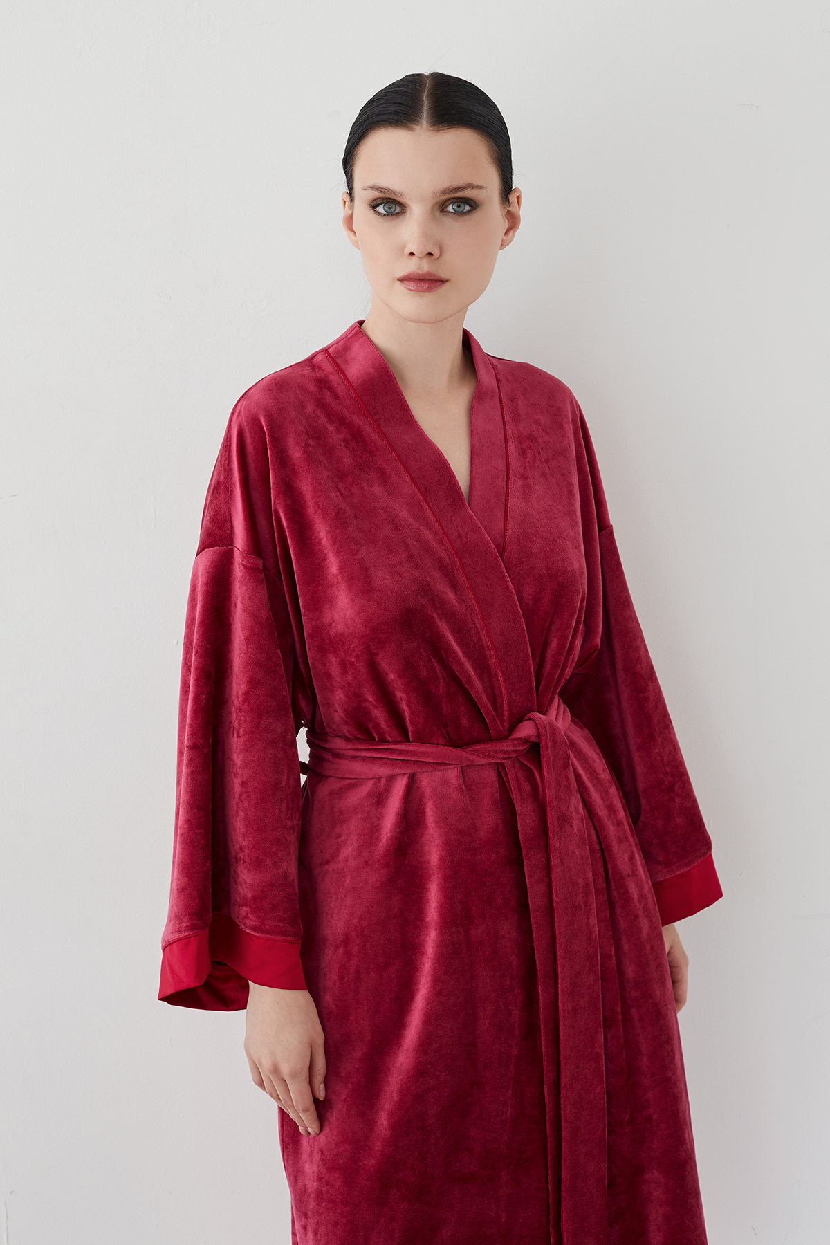 ОБЫЧНАЯ ЦЕНА 7450руб. 20467-1 Халат женский - WINTER 2023-2024 (20467-1)