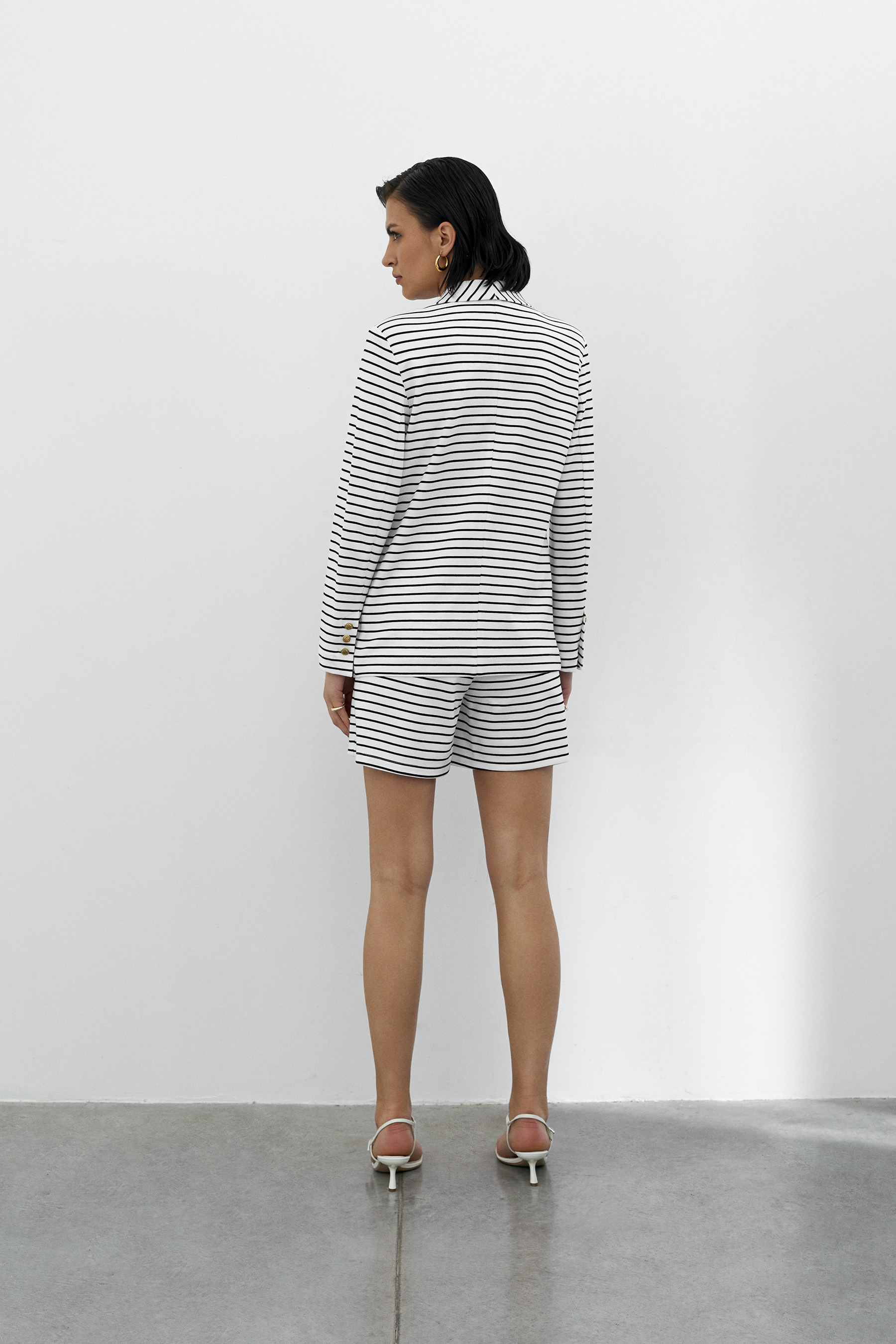 ОБЫЧНАЯ ЦЕНА 4260руб. 30541 Шорты женские - SUMMER 2024 (30541)