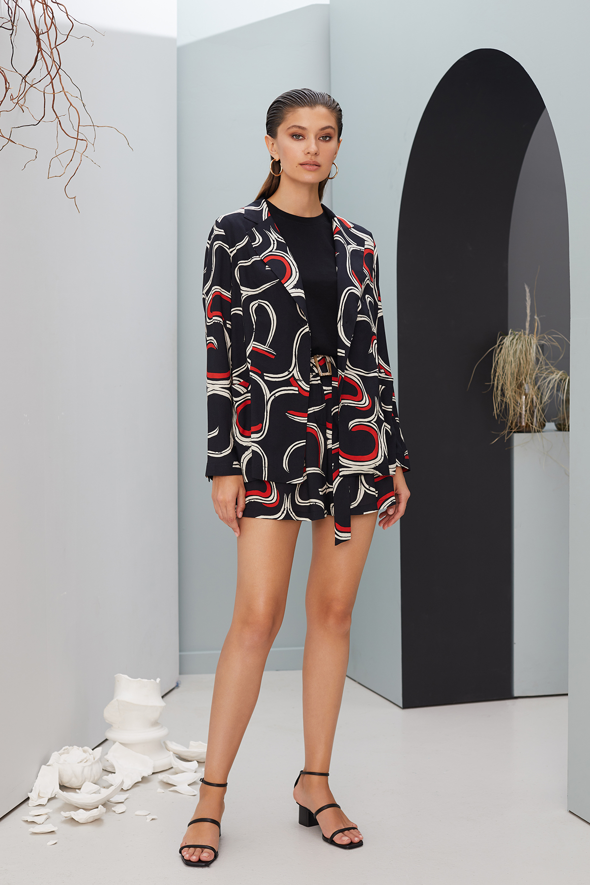 ОБЫЧНАЯ ЦЕНА 3670руб. 61719-4 Блейзер женский - SUMMER 2021 (61719-4)