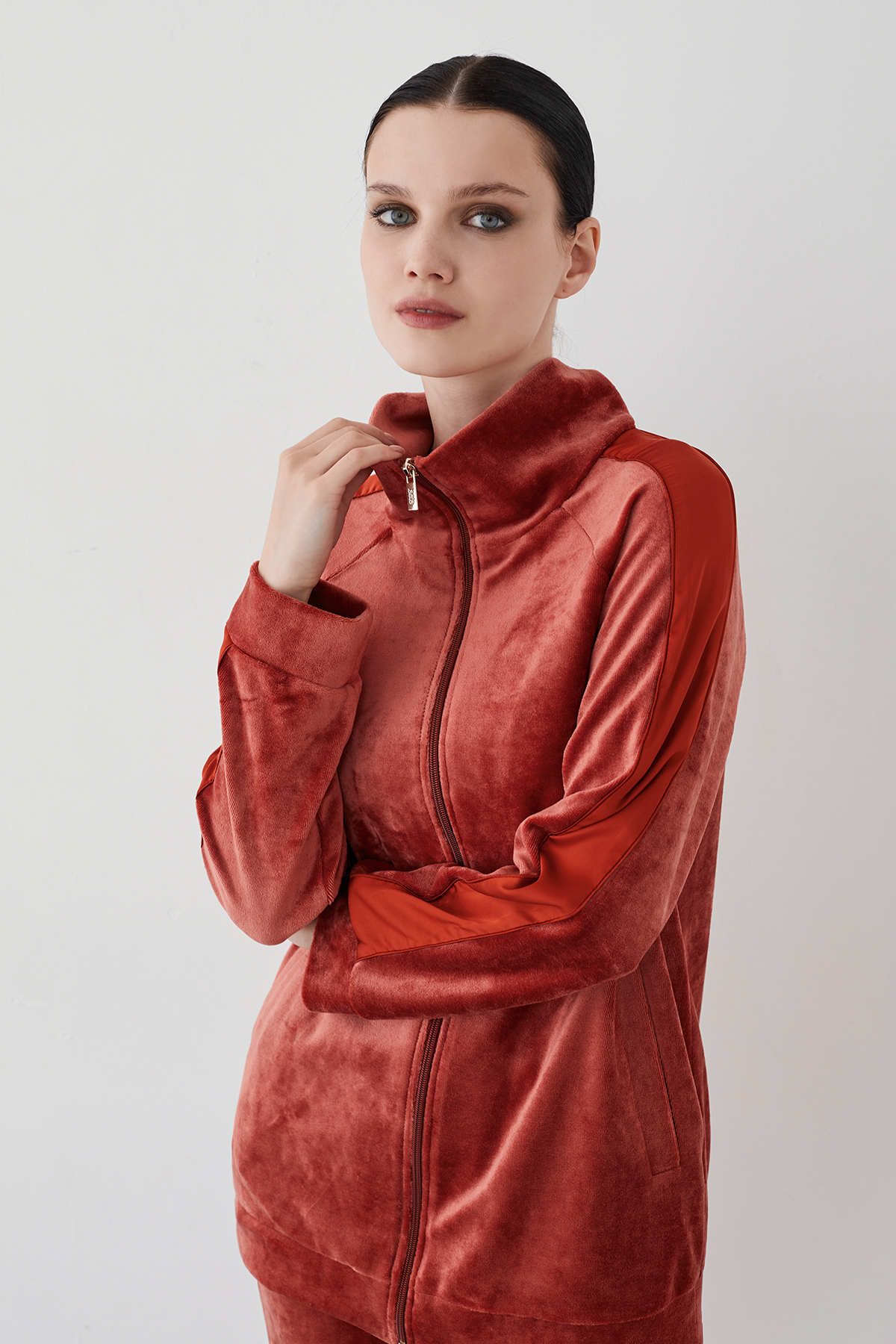 ОБЫЧНАЯ ЦЕНА 8660руб. 20466-2 Костюм женский - WINTER 2023-2024 (20466-2)