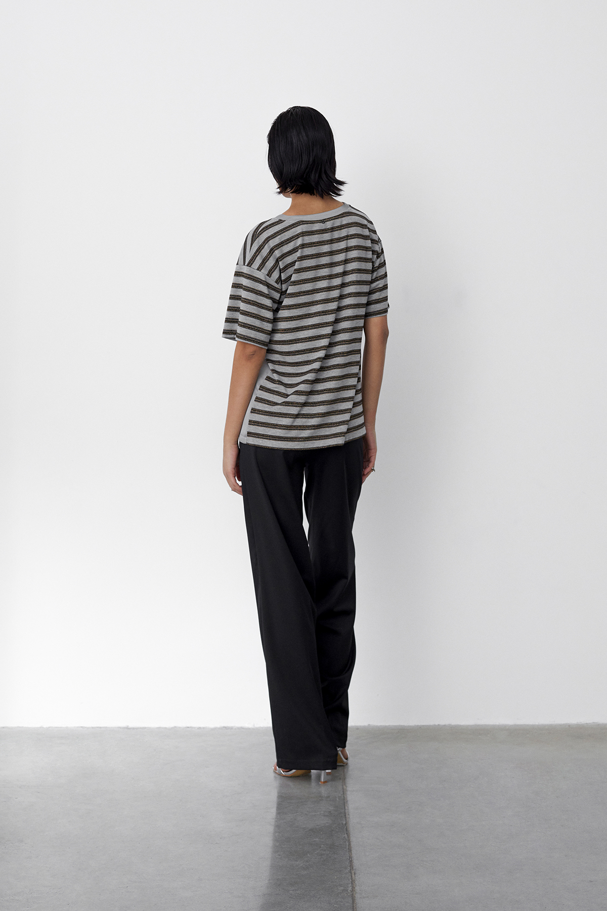 ОБЫЧНАЯ ЦЕНА 3420руб. 56497-2 Топ женский - WINTER 2023-2024 (56497-2)