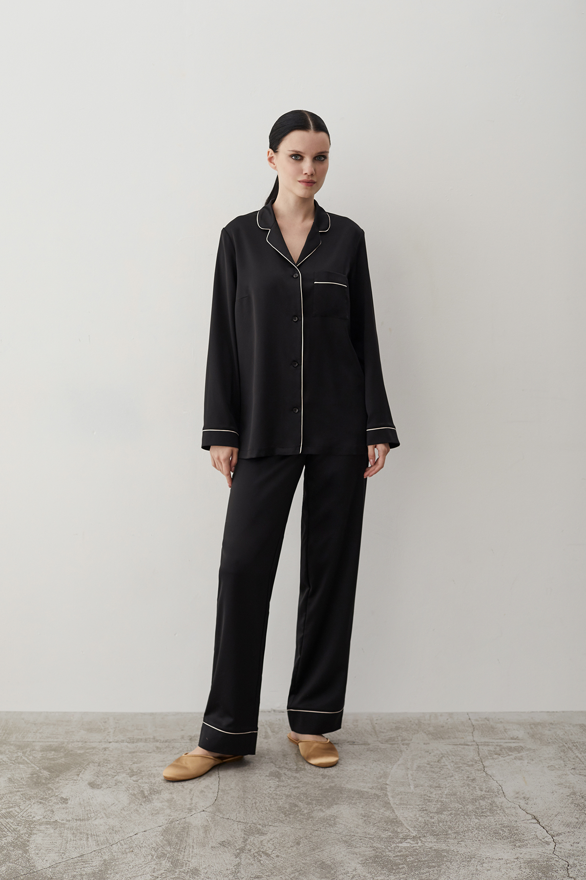 ОБЫЧНАЯ ЦЕНА 7590руб. 61889-1 Пижама с брюками женская - WINTER 2023-2024 (61889-1)