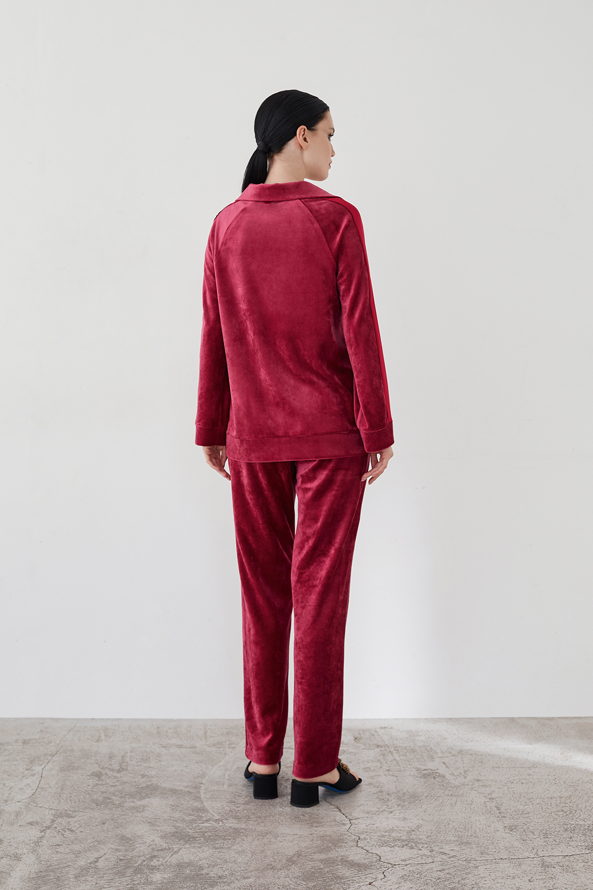 ОБЫЧНАЯ ЦЕНА 8660руб. 20466-1 Костюм женский - WINTER 2023-2024 (20466-1)