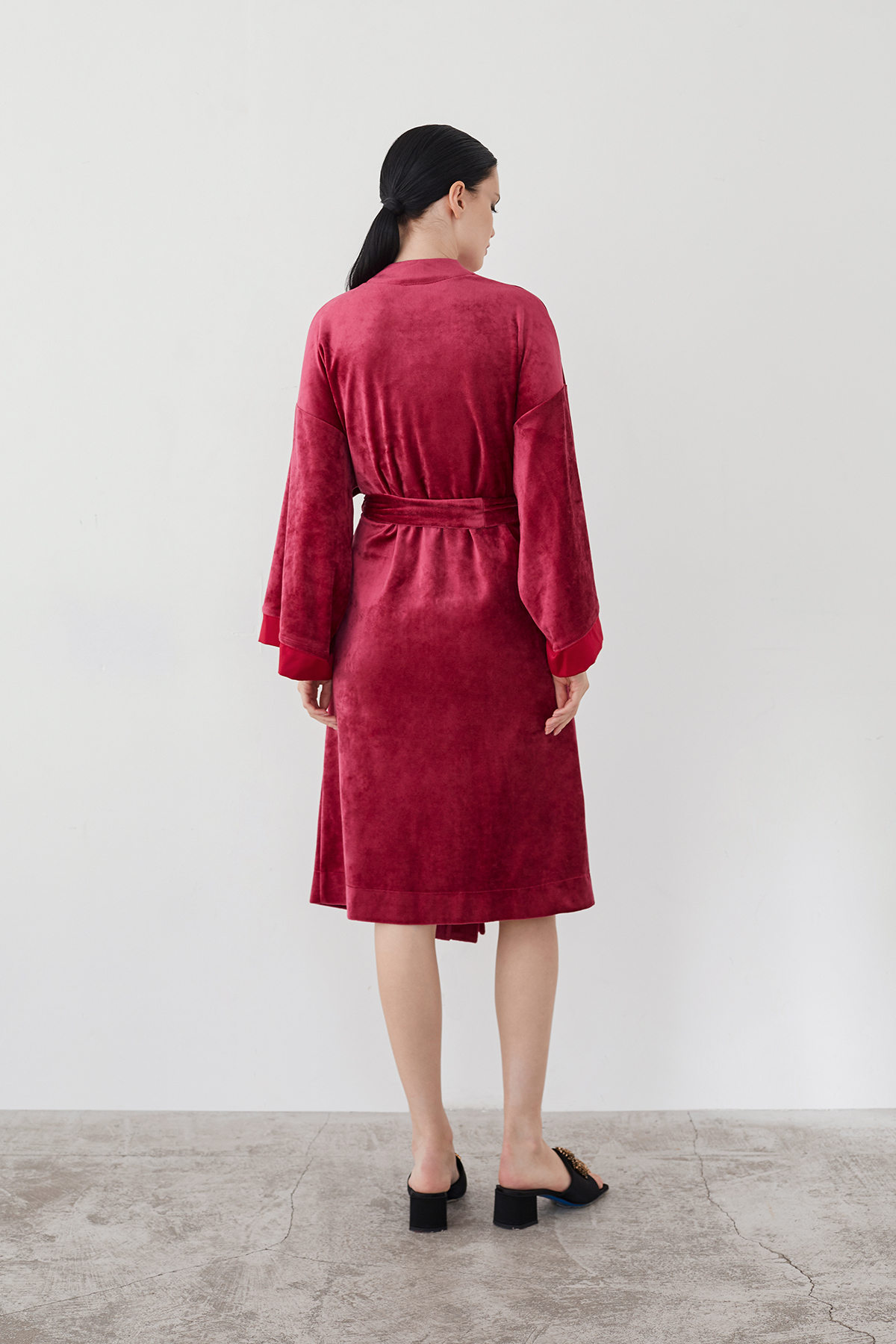 ОБЫЧНАЯ ЦЕНА 7450руб. 20467-1 Халат женский - WINTER 2023-2024 (20467-1)