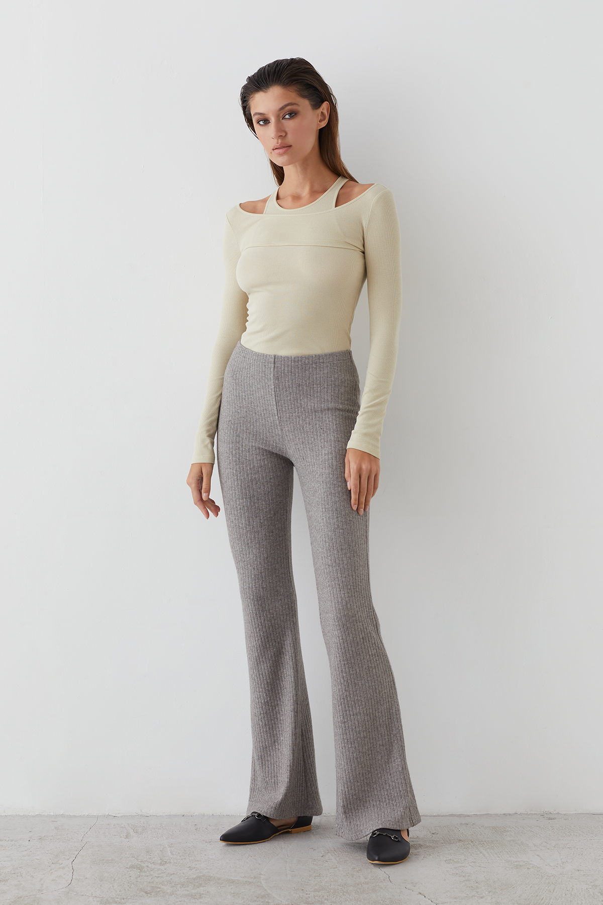 ОБЫЧНАЯ ЦЕНА 2200руб. 61877-1 Топ женский - LAETE (61877-1)