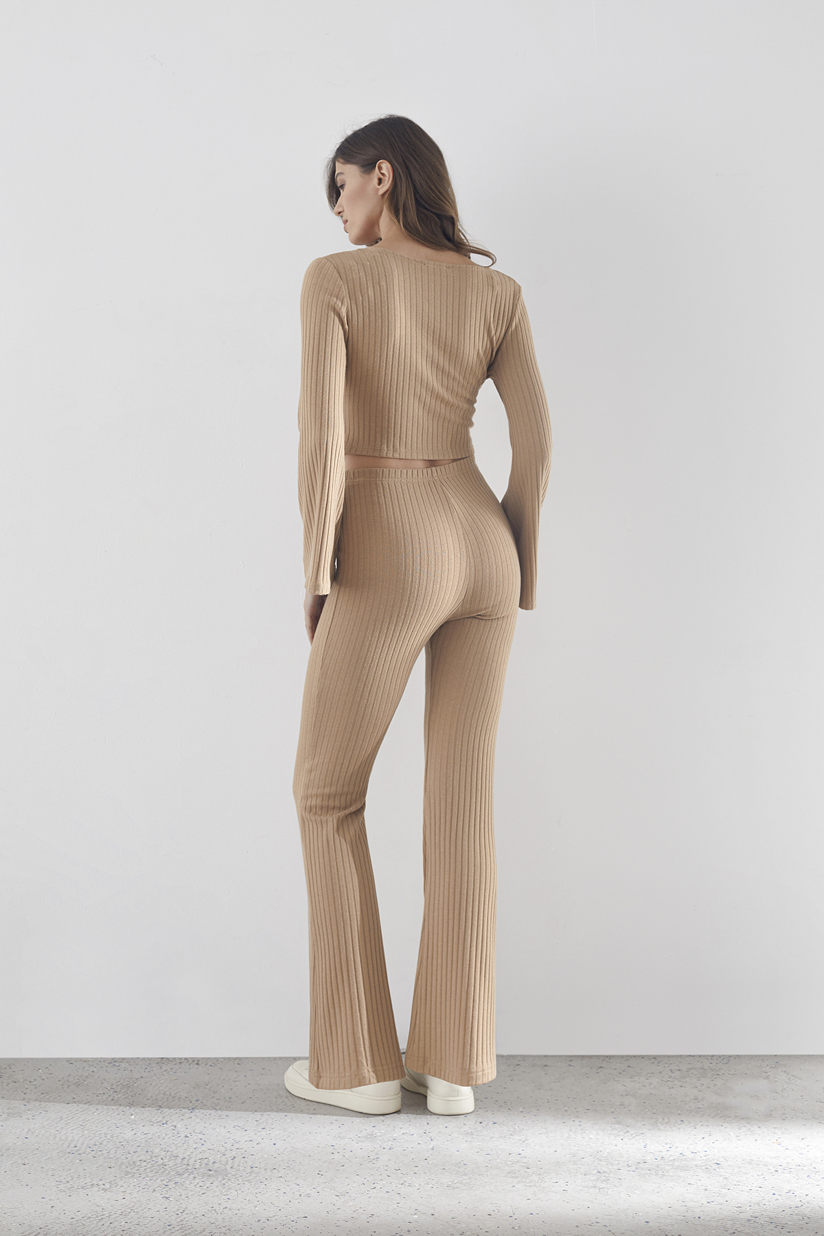 ОБЫЧНАЯ ЦЕНА 4600руб. 30492-3 Топ женский - WINTER 2023-2024 (30492-3)