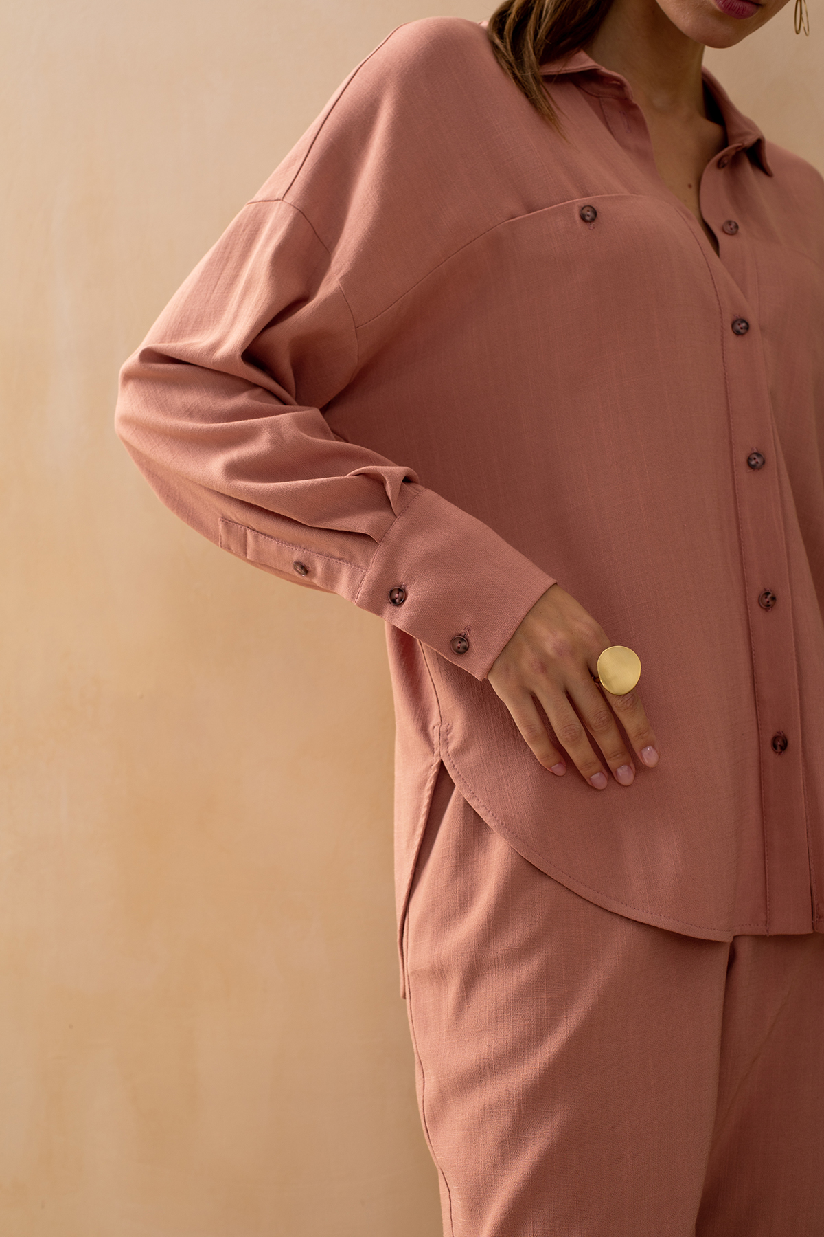 ОБЫЧНАЯ ЦЕНА 2700руб. 61743-3 Рубашка женская - SUMMER 2021 (61743-3)