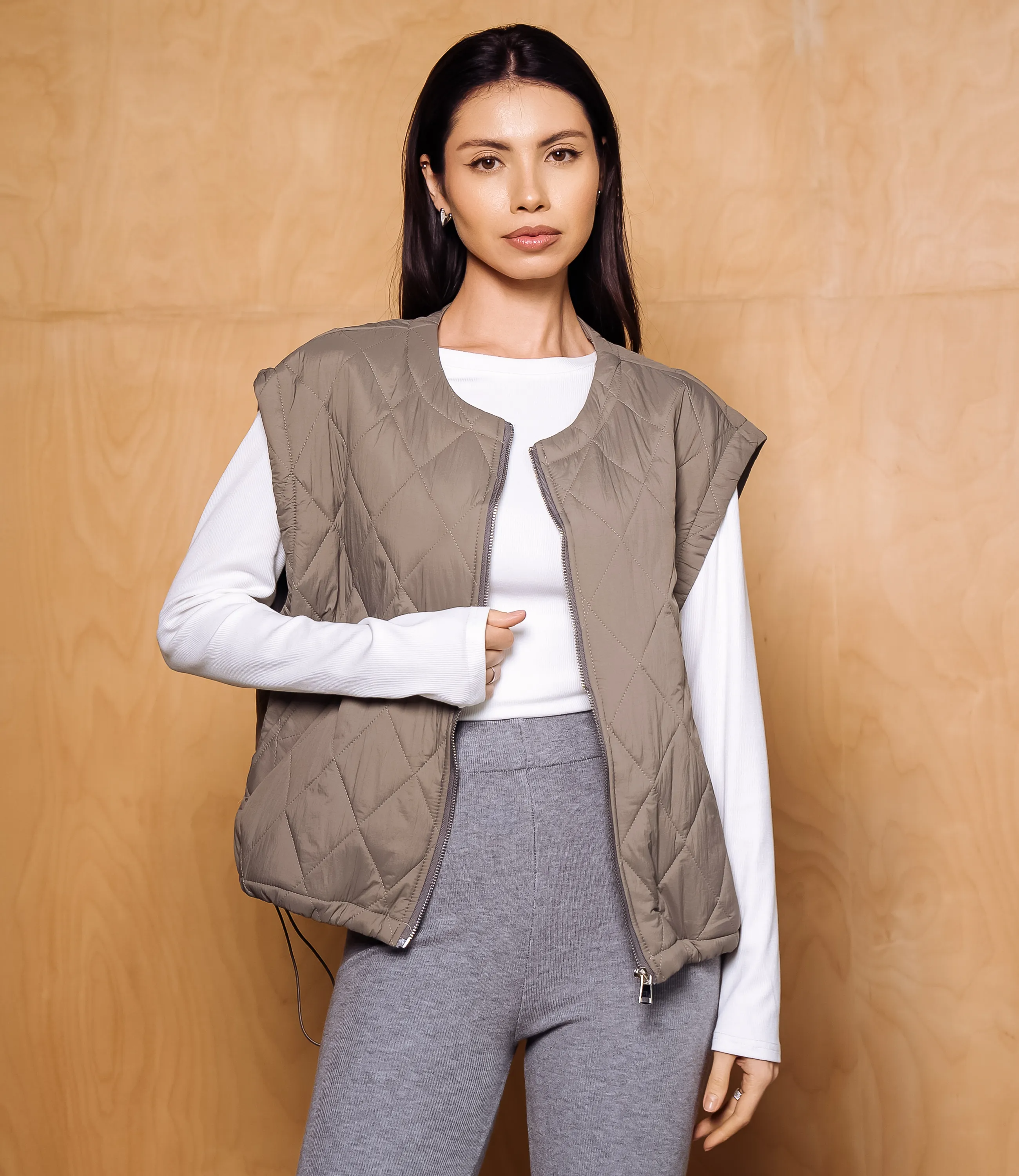 Жилет #КТ750, бежево-серый