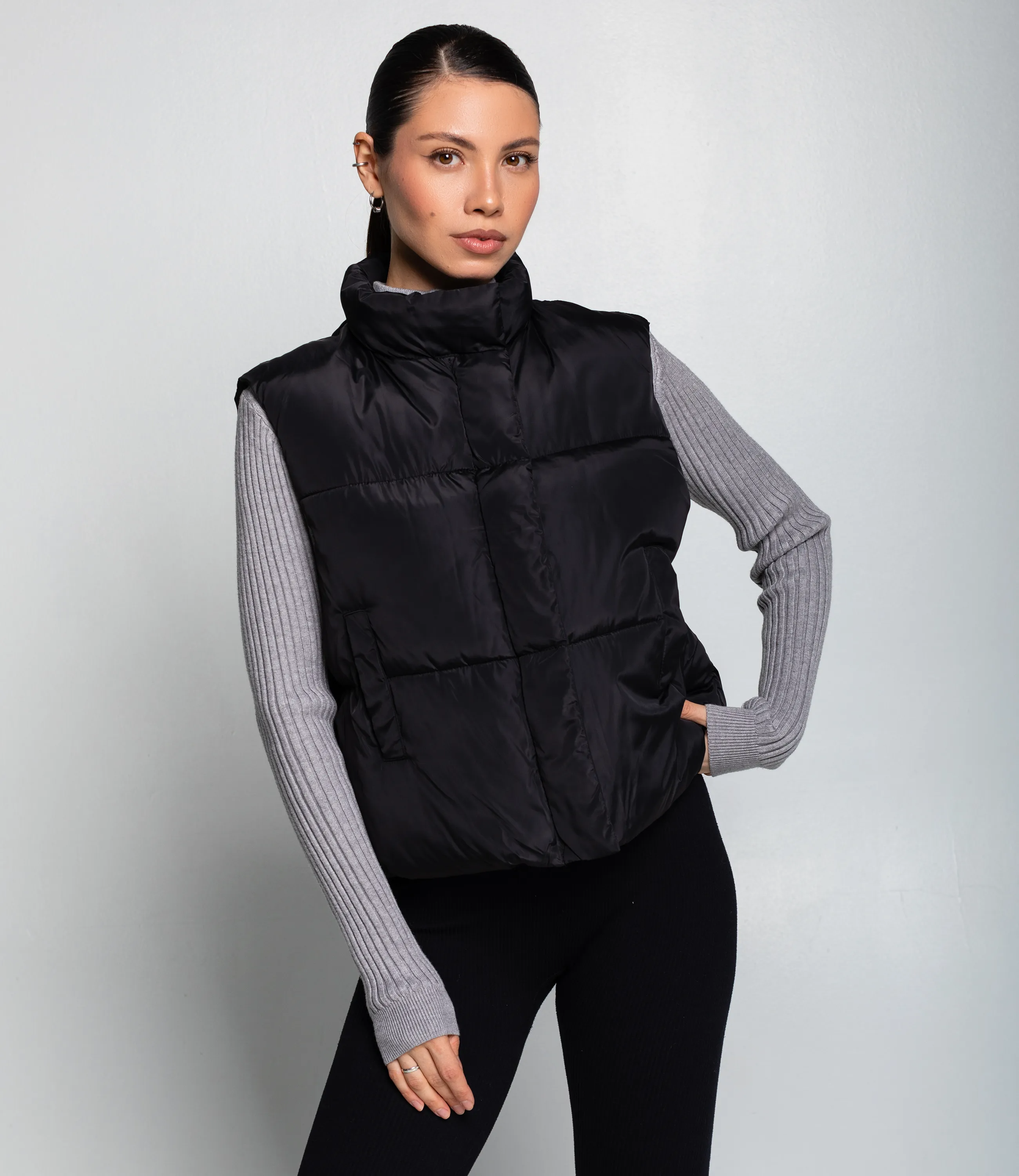 Жилет #КТ823 (3), чёрный