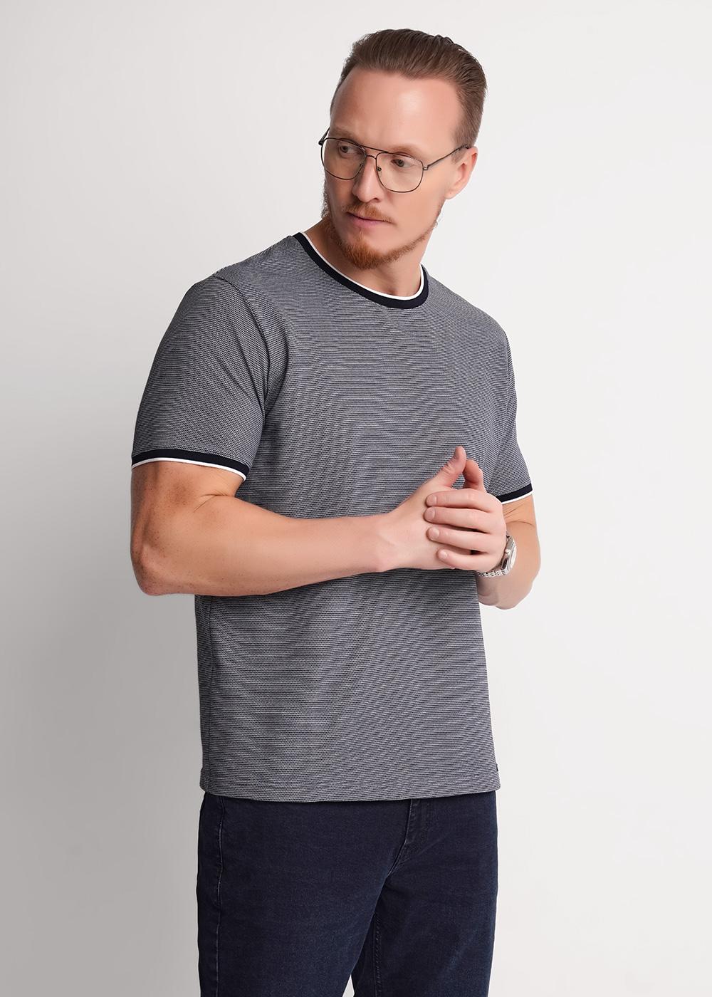 CLE 562538/04кжн Футболка мужская 562538/04кжн т.синий/белый