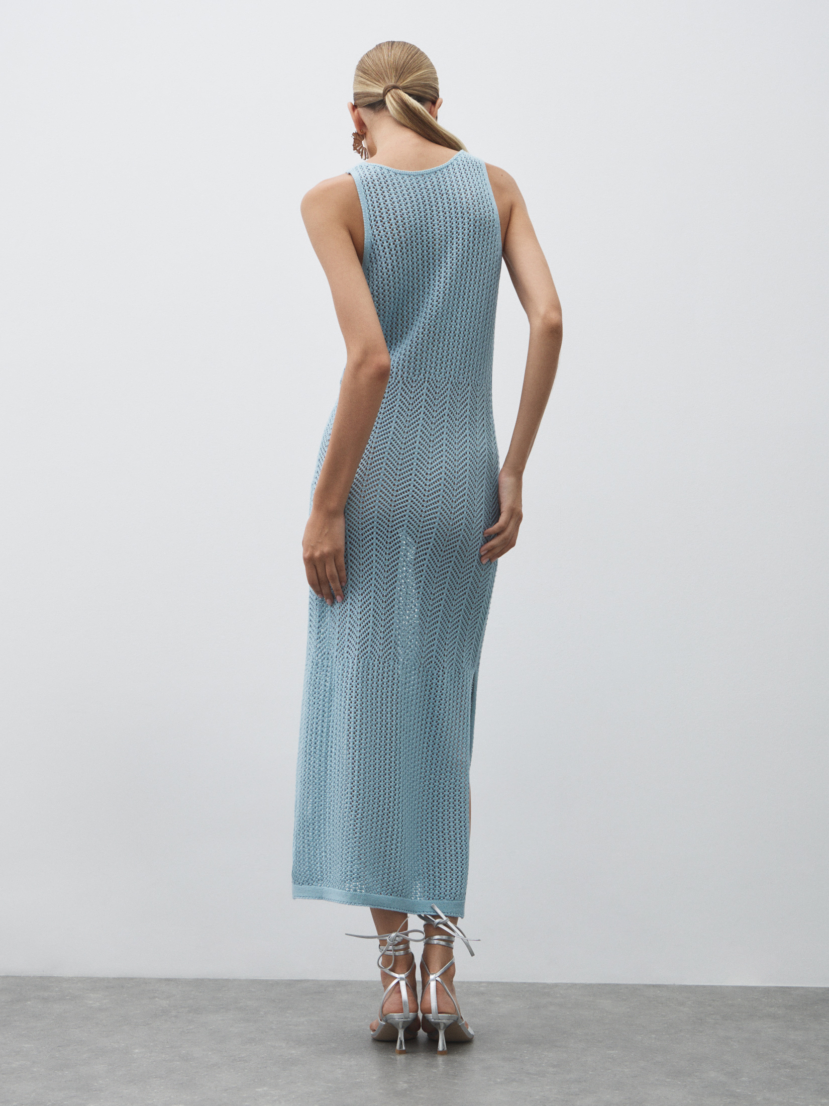 Женское платье кроше MAISON DAVID 4602195, серо-голубой