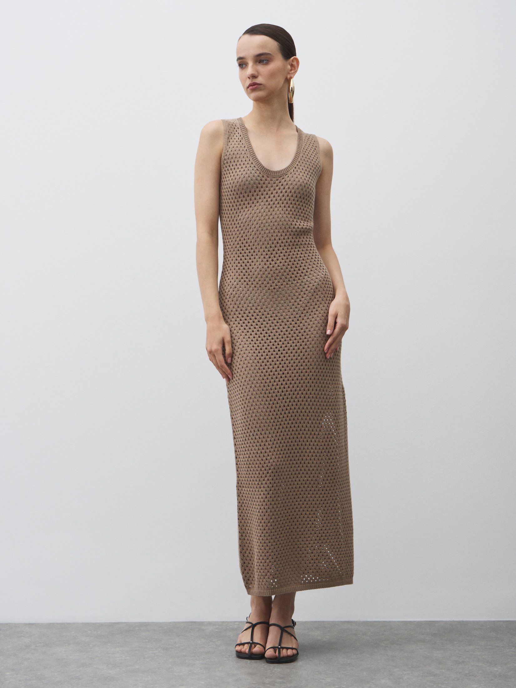 Женское платье кроше MAISON DAVID 4602079, серо-коричневый