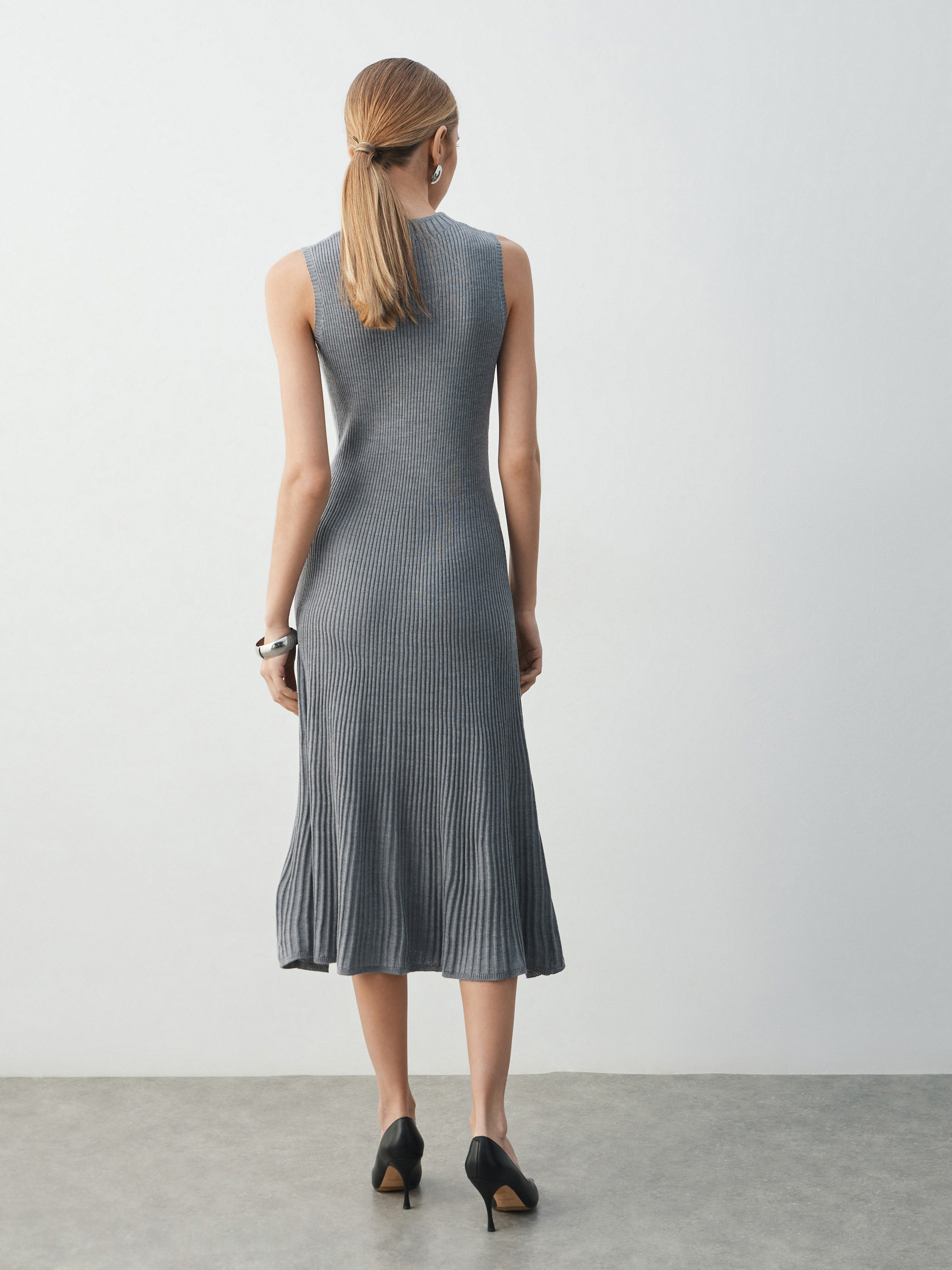 Женское платье MAISON DAVID 4618241, серый