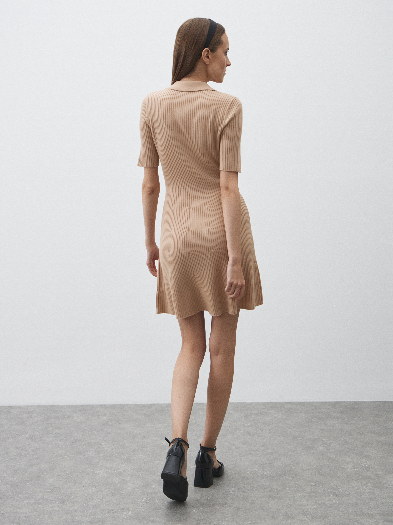 Женское платье-рубашка MAISON DAVID 4507138, темно-бежевый