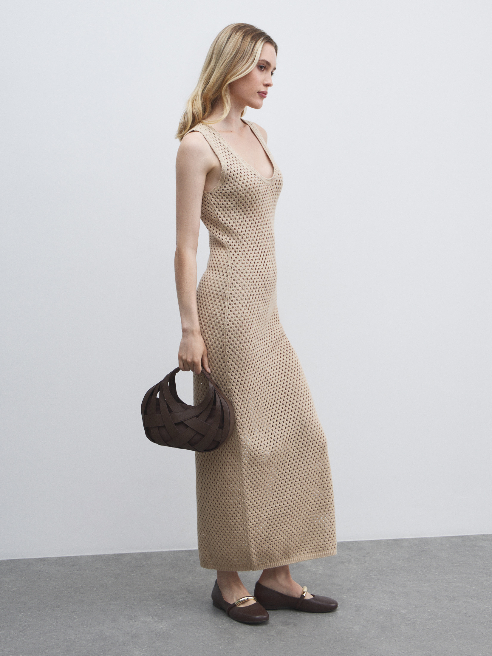 Женское платье кроше MAISON DAVID 4602044, пыльно-бежевый