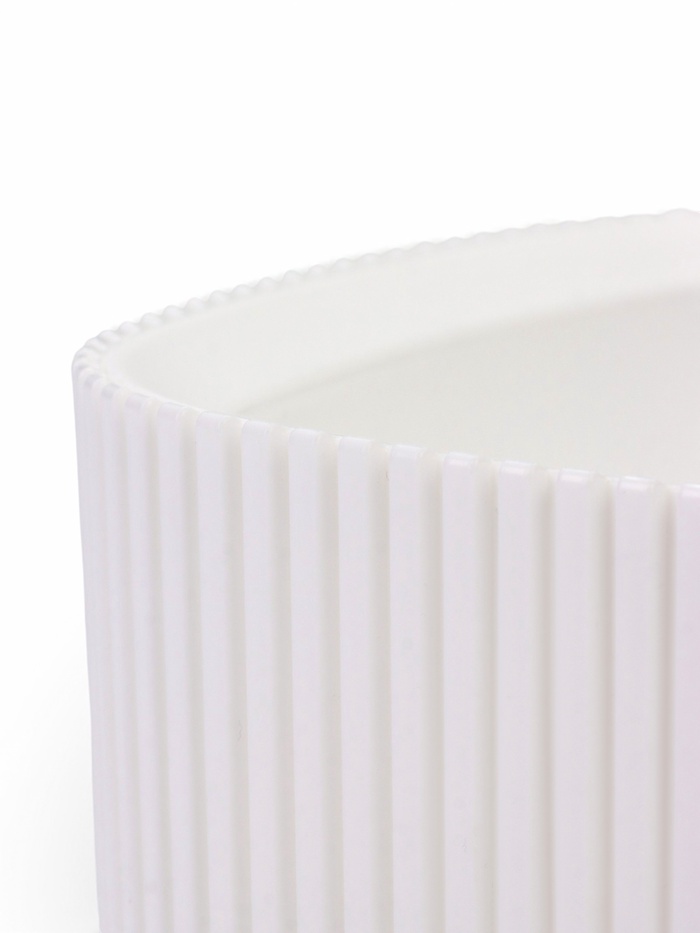 Кашпо для цветов «Стрип», 1.6 л, 20×20×9.1 см, пластиковое, со вставкой, белое