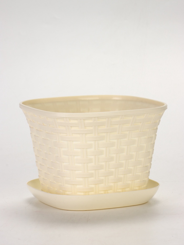 Кашпо для цветов «Ротанг», 3.4 л, 20.9×20.9×15 см, пластиковое, с поддоном, бежевое