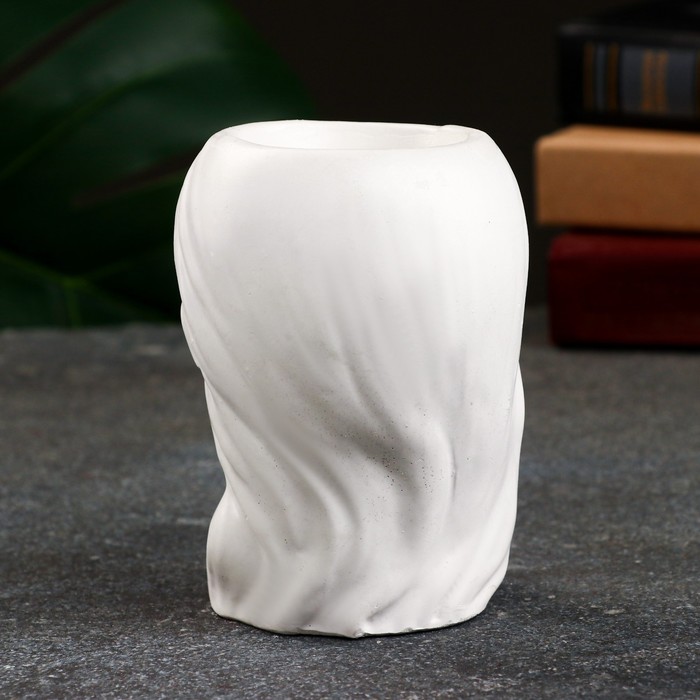 Декоративное кашпо для цветов «Милая девушка», 100 мл, 11×7×6 см, гипс, белое