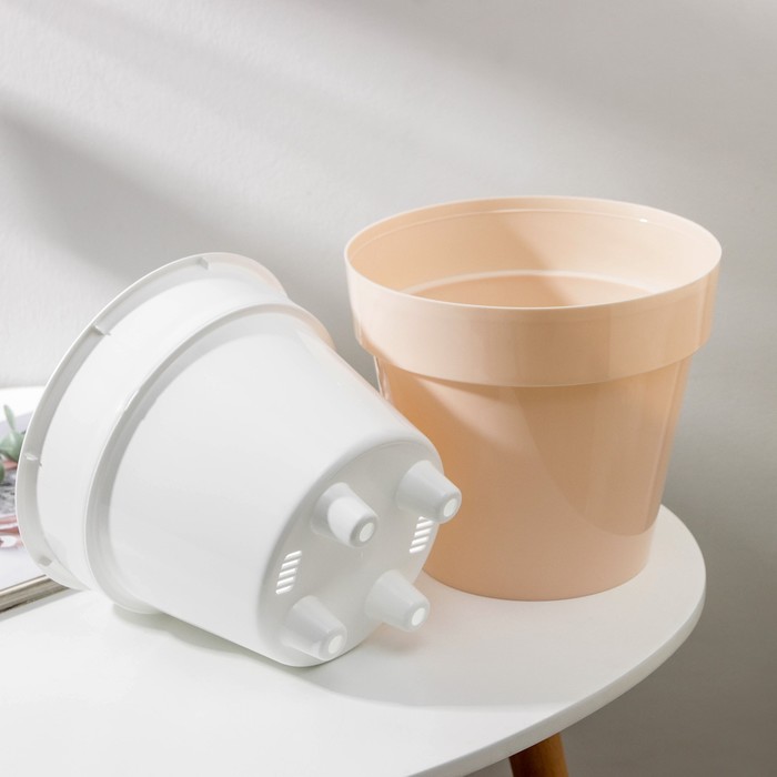 Кашпо для цветов со вставкой «Порто», 3.5 л, цвет жемчужный