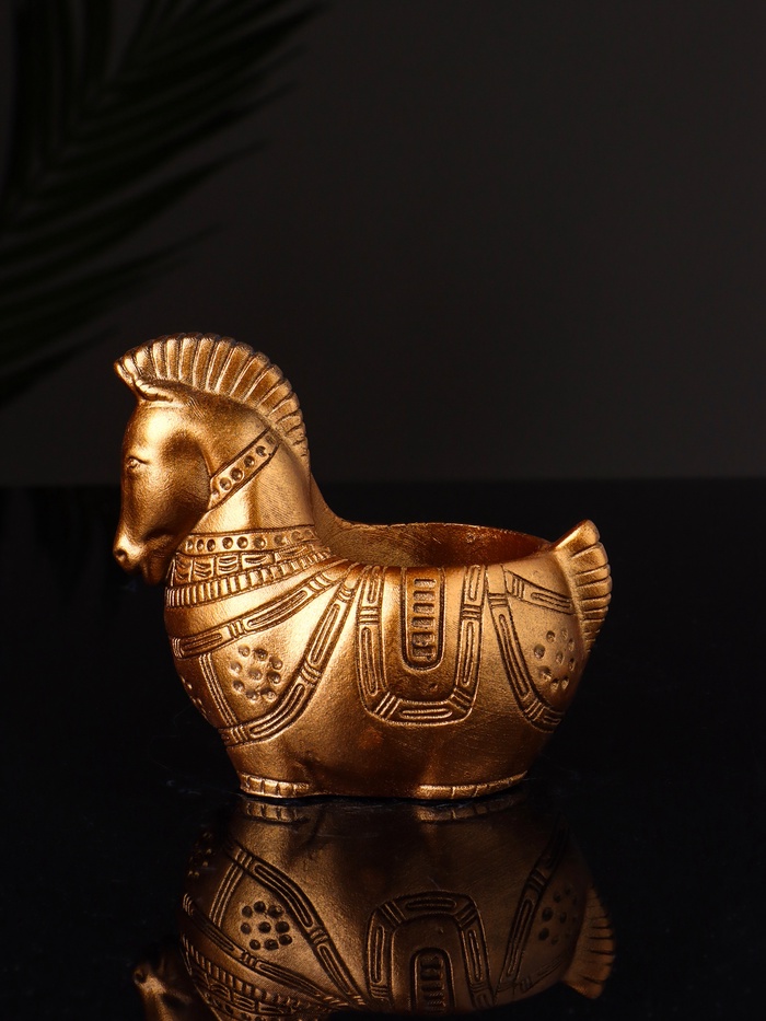 Кашпо гипс «Лошадка с орнаментом», 8×9×6 см, под бронзу