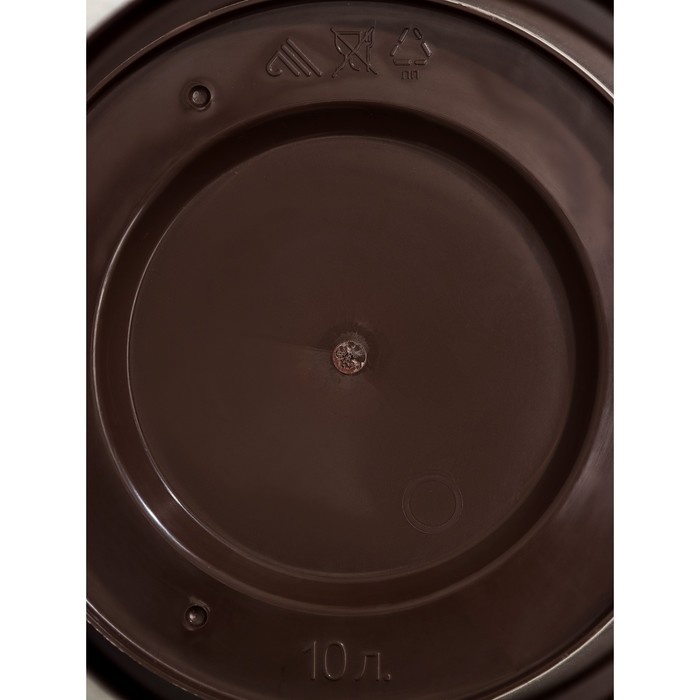 Горшок для цветов с поддоном «Альтернатива. Эконом», 10 л, пластиковый, коричневый