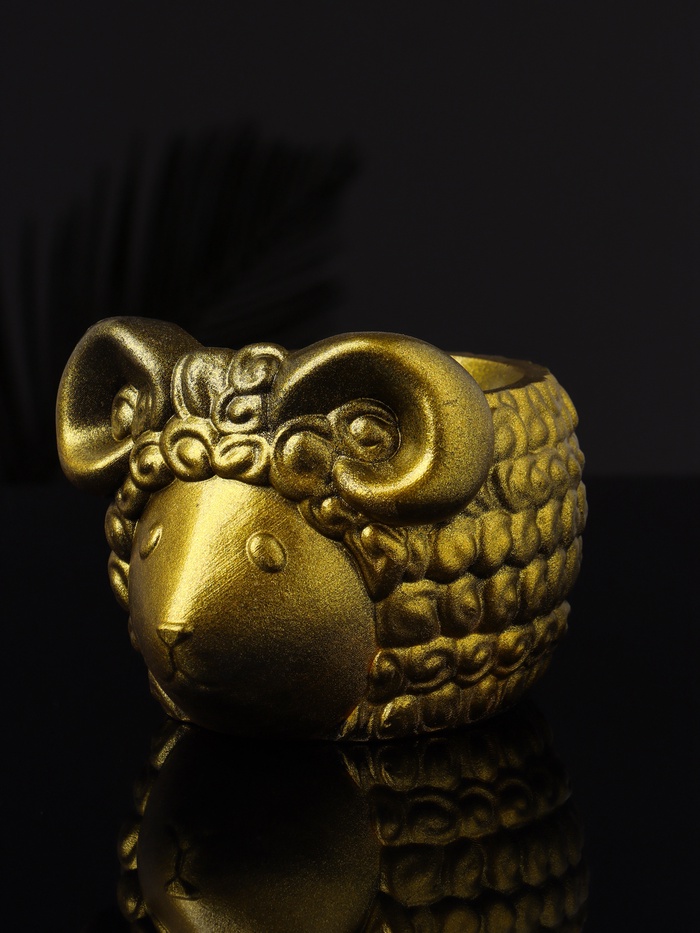 Декоративное кашпо для цветов «Баран», 12×10×7 см, гипс, золотистый