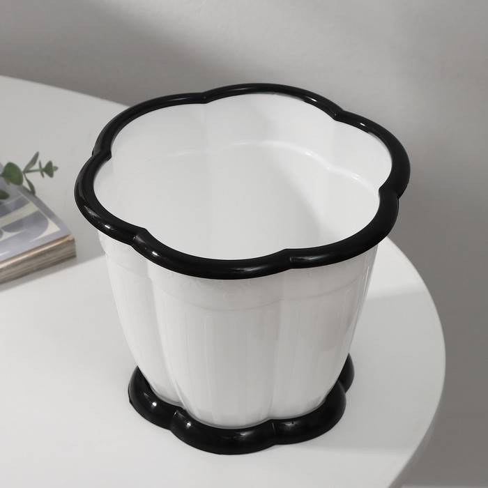 Горшок для цветов с поддоном «Восторг», 1.5 л, пластиковый, белый