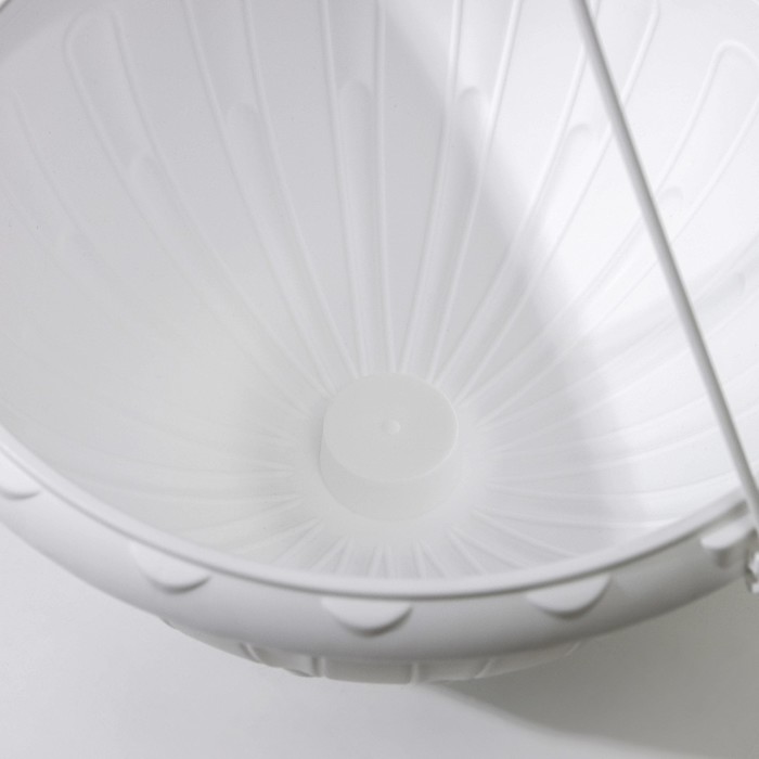 Кашпо уличное подвесное для цветов «Джулия», 8 л, белое