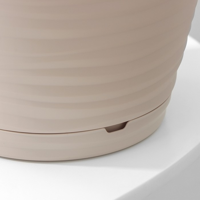 Горшок для цветов с поддоном Saffron, 2.6 л, d=17.6 см, h=16.2 см, пластиковый, бежевый