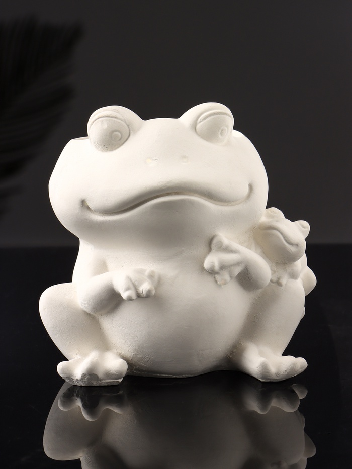 Декоративное кашпо для цветов «Лягушка с лягушонком», 10×10 см, гипс, белое