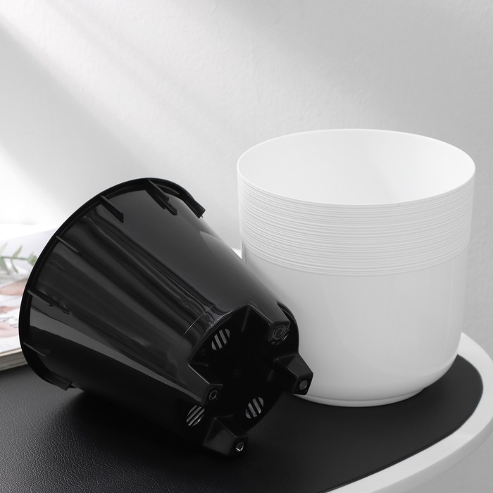 Кашпо для цветов со вставкой «Линель», 2.7 л, d=16 см, h=16 см, пластик, белое