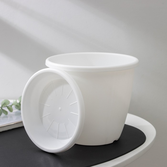 Горшок для цветов с поддоном «Альтернатива. Афина», 2.2 л, пластиковый, белый