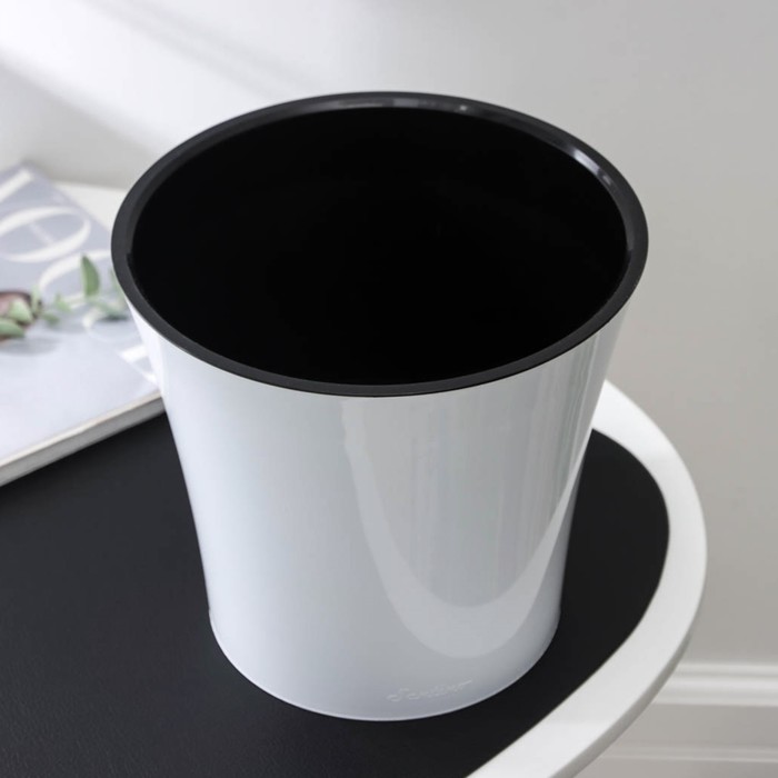 Кашпо для цветов со вставкой Santino «Арте», 5 л, пластик, бело-чёрный